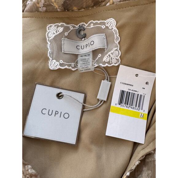 New CUPIO Bloomingdale's Women's Tan Orla V Neck Smocked Dress Size M - Picture 7 of 10